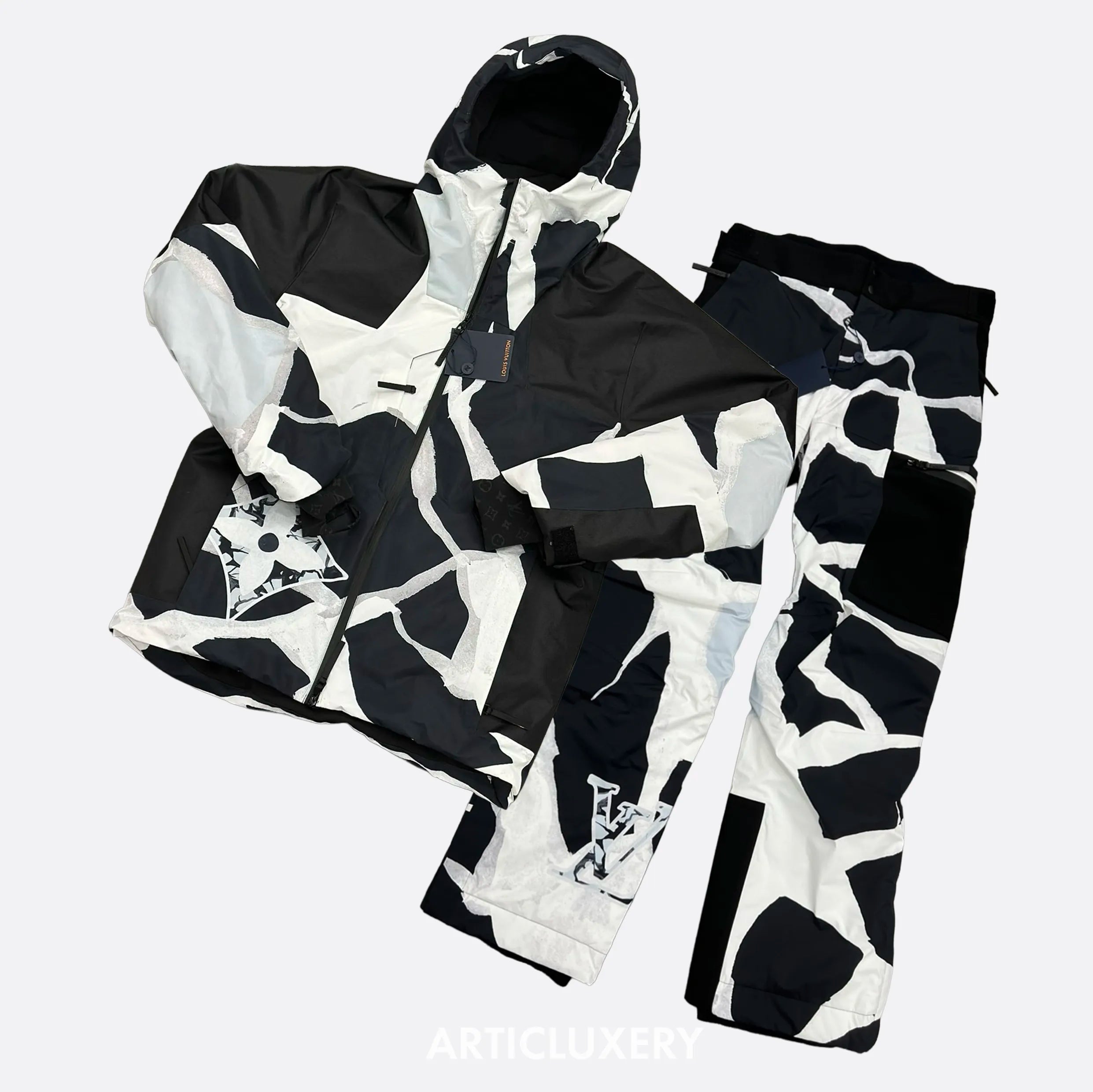 Louis Vuitton-Technical Puffer Ski Jacket and Pants | Articluxery