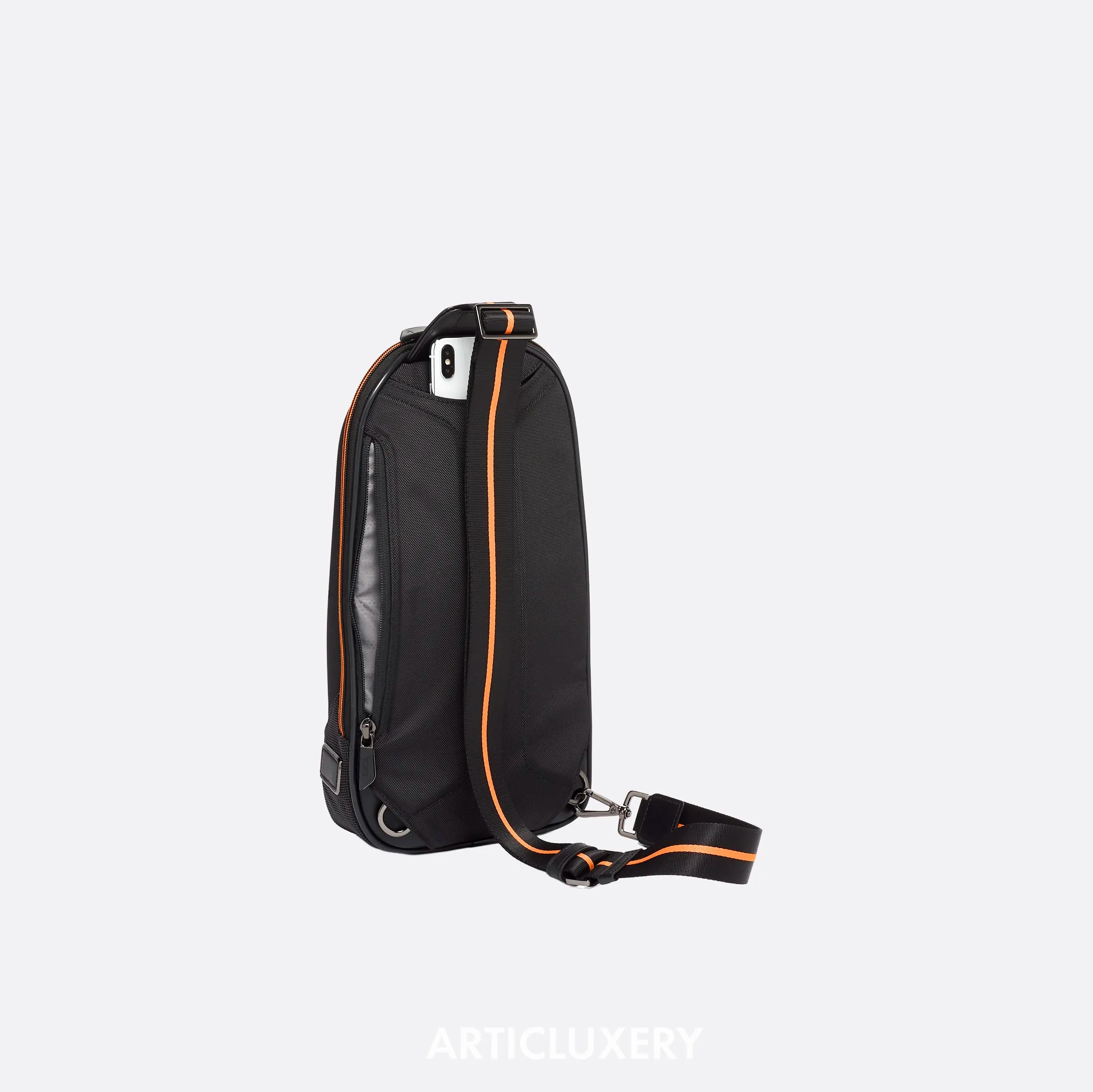 TUMI | McLaren Torque Sling – Black with Carbon Fiber Trim